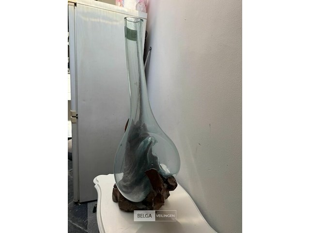 Kunstwerk teakwortel met geblazen glas - afbeelding 2 van  3