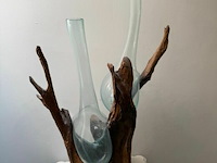 Kunstwerk teakwortel met geblazen glas - afbeelding 1 van  3