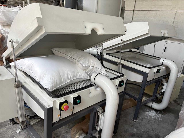 Kussenvulmachine - afbeelding 6 van  7