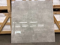 Kutahya alaska grey gepolijst 120x120 cm tegel 115,2 m² - afbeelding 3 van  10