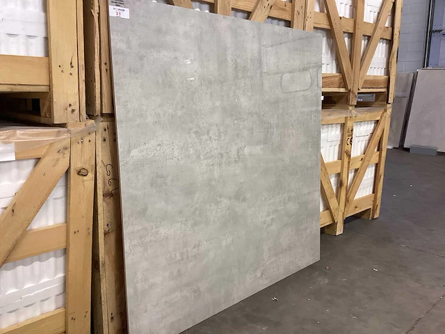 Kutahya alaska grey gepolijst 120x120 cm tegel 115,2 m² - afbeelding 7 van  10