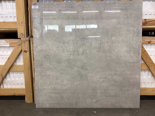 Kutahya alaska grey gepolijst 120x120 cm tegel 57,6 m² - afbeelding 1 van  7