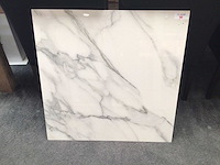 Kutahya calacatta gepolijst 80x80 cm tegel 184,32 m² - afbeelding 1 van  2