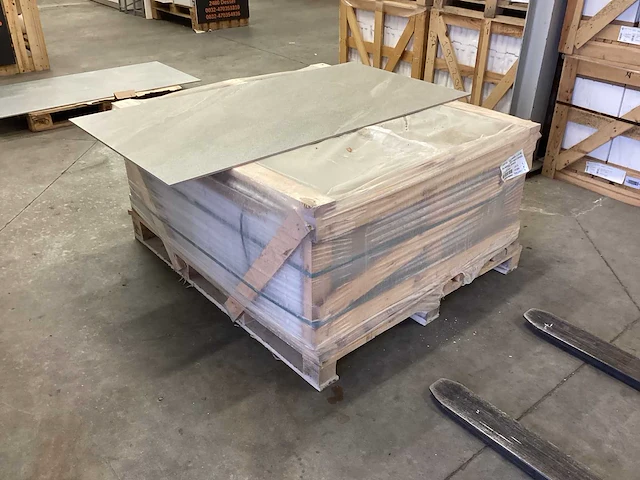 Kutahya luton grey mat vloertegel 80x160 cm 51,2 m² - afbeelding 12 van  13