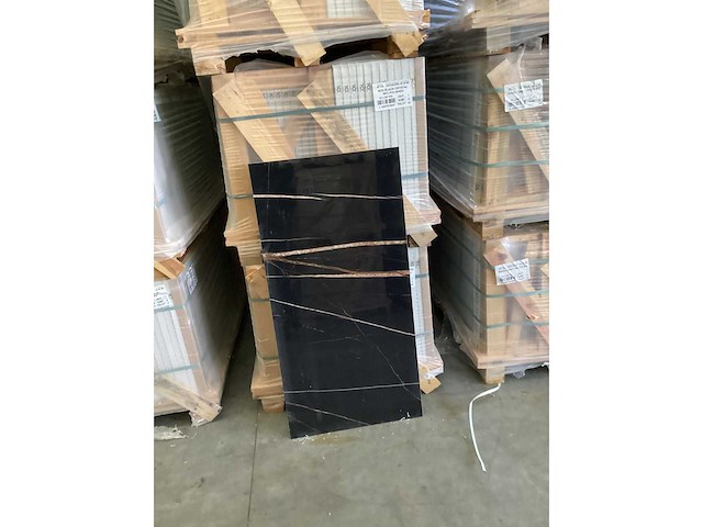 Kutahya nox black gepolijst 60x120 cm tegel 60,48 m² - afbeelding 1 van  6