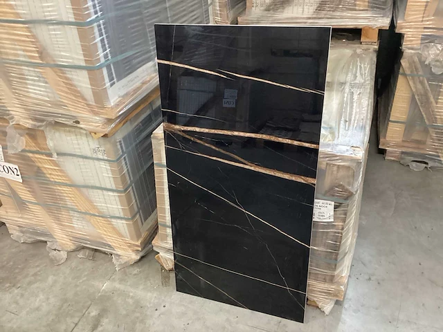 Kutahya nox black gepolijst 60x120 cm tegel 60,48 m² - afbeelding 3 van  13