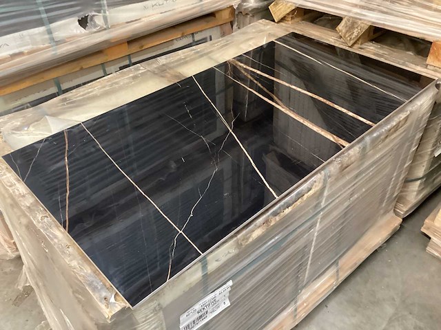 Kutahya nox black gepolijst 60x120 cm tegel 60,48 m² - afbeelding 1 van  13