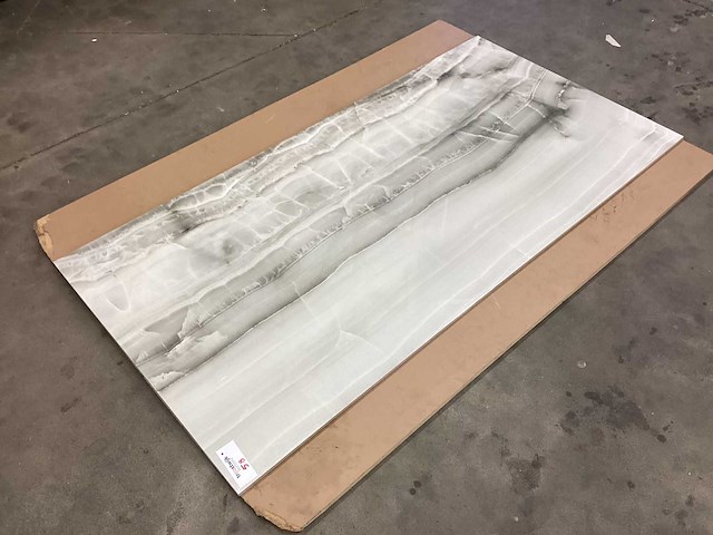 Kutahya opal grey gepolijst 60x120 cm tegel 60,48 m² - afbeelding 5 van  6