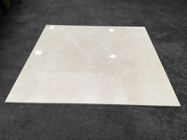 Kutahya pulpis bone gepolijst 80x80 cm tegel 107,52 m² - afbeelding 1 van  1
