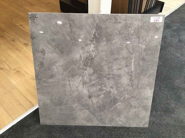 Kutahya royal pulpis grijs gepolijst vloertegel 80x80 cm 122,88 m² - afbeelding 1 van  5