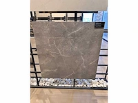 Kutahya royal pulpis grijs gepolijst vloertegel 80x80 cm 122,88 m² - afbeelding 4 van  5