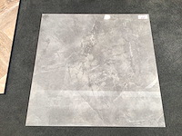 Kutahya royal pulpis grijs gepolijst vloertegel 80x80 cm 184,32 m² - afbeelding 2 van  3