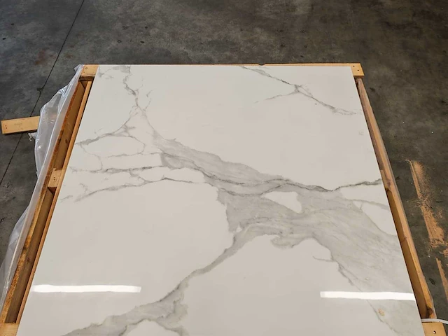 Kutahya statu gepolijst 120x120 cm tegel 57,6 m² - afbeelding 4 van  7