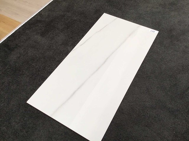 Kutahya statuario gepolijst 60x120 cm tegel 103,68 m² - afbeelding 5 van  6