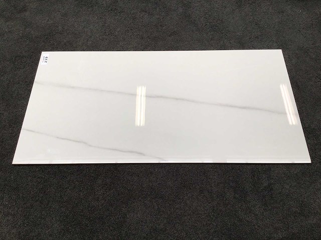 Kutahya statuario gepolijst 60x120 cm tegel 155.52 m² - afbeelding 2 van  4