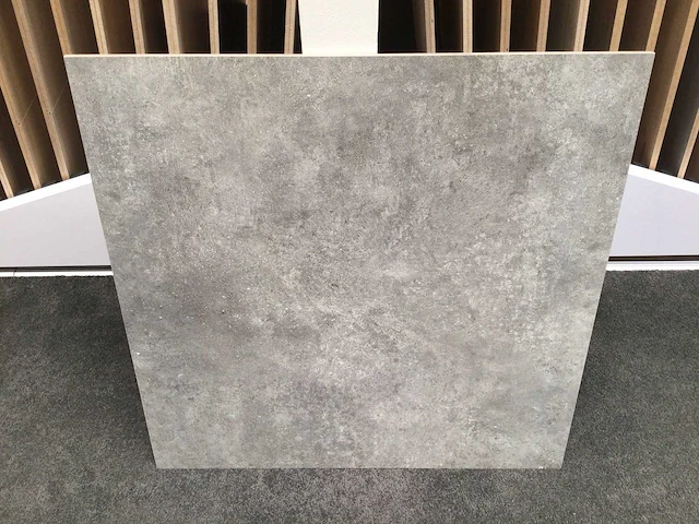 Kutahya vista grey mat vloertegel 80x80 cm 48,64 m² - afbeelding 4 van  7