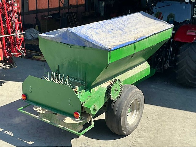 Kuxman k8000 kunstmeststrooier - 15m werkbreedte - afbeelding 4 van  9