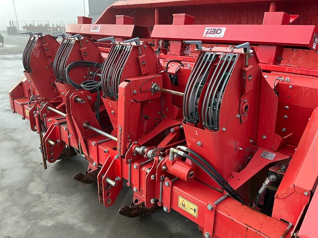 Kverneland aardappelplanter - afbeelding 12 van  18