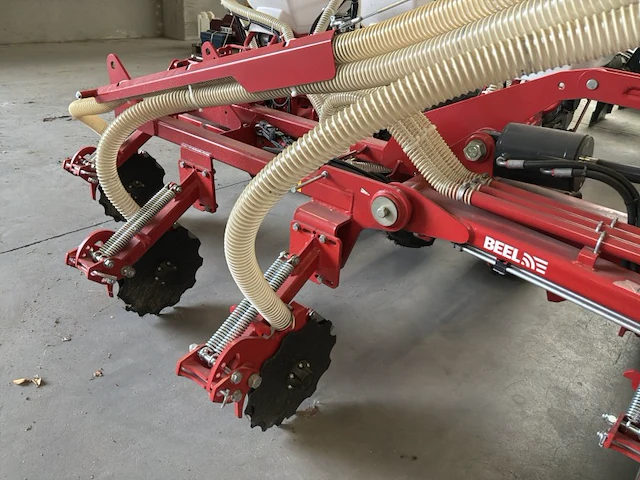 Kverneland optima 9m hdii precisiezaaimachine - afbeelding 3 van  19