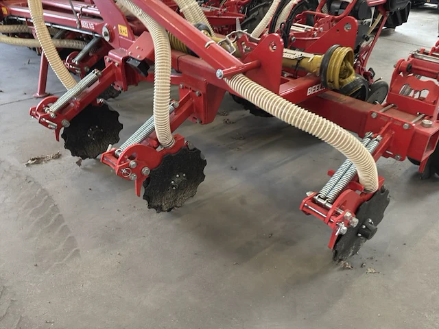 Kverneland optima 9m hdii precisiezaaimachine - afbeelding 11 van  19