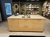 Kvik - ingerichte keuken - veda wit & licht eikenhout - afbeelding 4 van  6