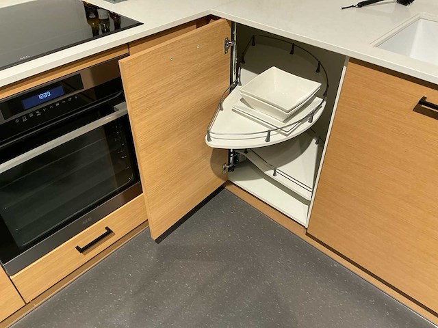 Kvik veda light oak keukenopstelling - afbeelding 12 van  23