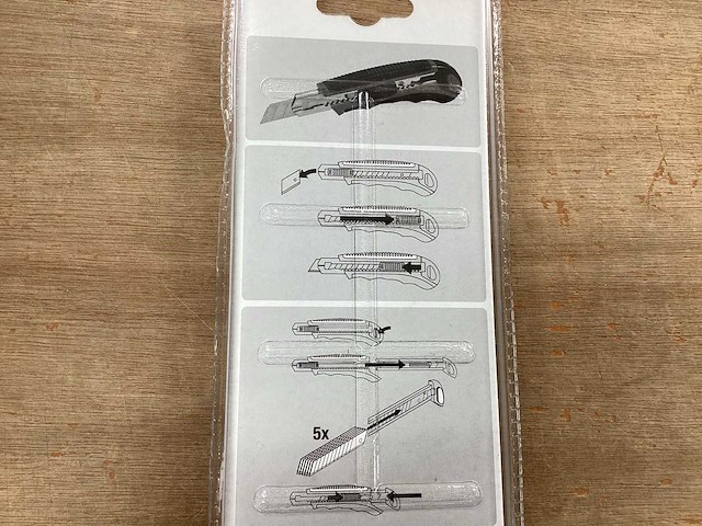 Kwb afbreekmes 18 mm (8x) - afbeelding 4 van  5