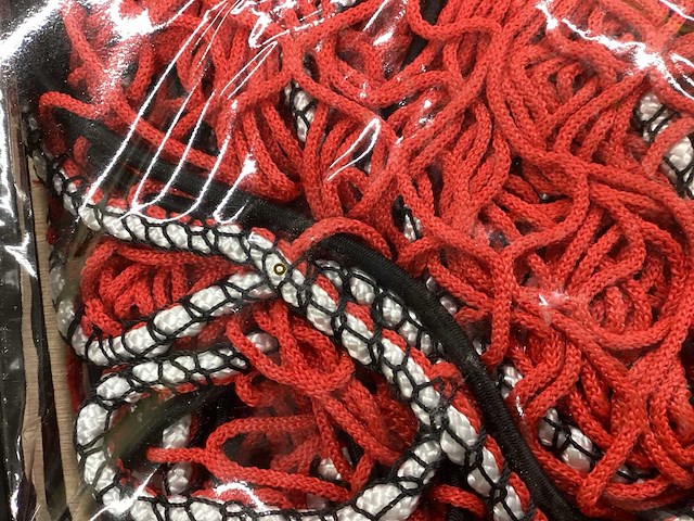 Kwb bagagenet voor aanhangwagen 2,2 x 1,5 meter (4x) - afbeelding 5 van  5