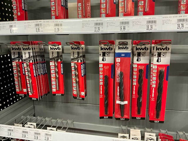 Kwb grote partij boren en toebehoren - afbeelding 20 van  24