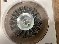 Kwb kegelborstel. agresso- flex 100mm met m14 aansluiting (20x) - afbeelding 6 van  7