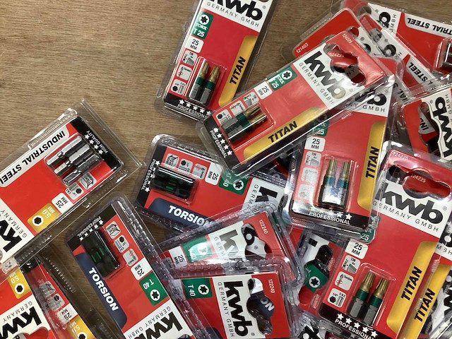 Kwb mix kavel diverse schroefbits (148x) - afbeelding 4 van  9