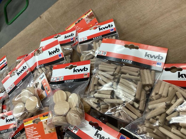 Kwb mixkavel verschillende soorten deuvels - afbeelding 4 van  6