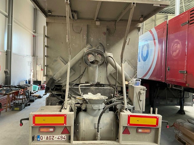 Kwb p-393-sti-r-1 chape oplegger - afbeelding 17 van  18