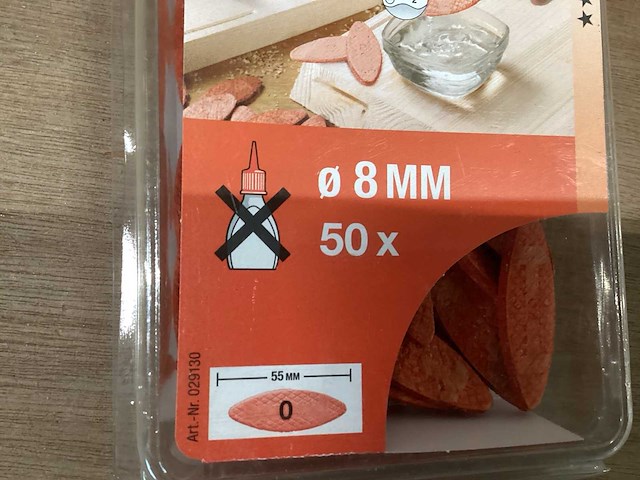 Kwb voorgelijmde houtverbindingsplaatjes 55x8x4mm (60x) - afbeelding 3 van  5