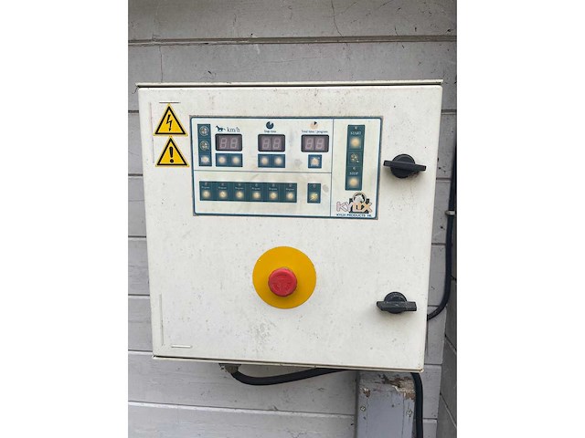 Kylix trainings-stapmolen 4 paarden - ø 15 m – compleet met besturing & omheining - afbeelding 13 van  13