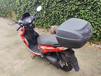 Kymco - super 8 - light mopeds & light motorised scooters - afbeelding 2 van  7