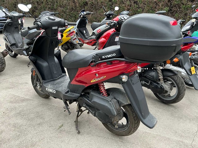 Kymco gility brommer - afbeelding 1 van  4