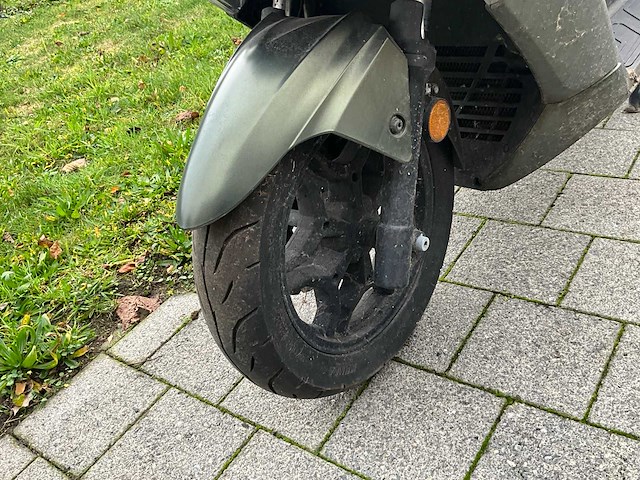 Kymco ks25a brommer - afbeelding 21 van  24