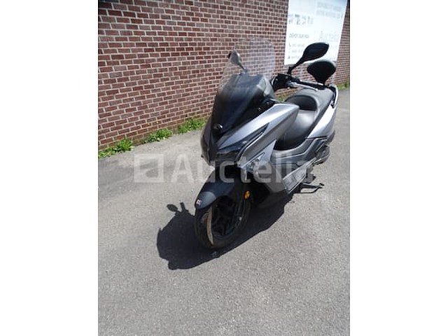 Kymco x town 125 scooter - afbeelding 1 van  28