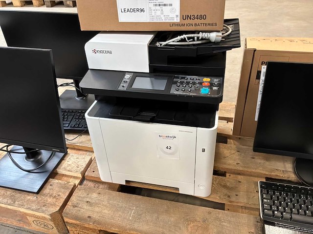 Kyocera ecosys m5526cdw printer - afbeelding 4 van  5