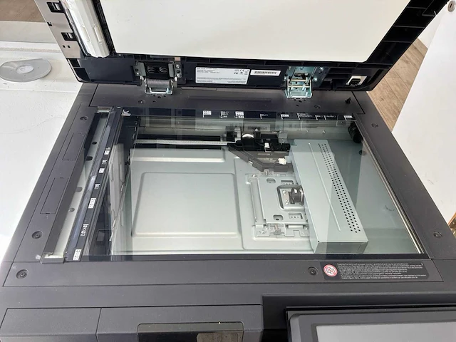 Kyocera taskalfa 2551ci multifunctionele printer - afbeelding 5 van  7