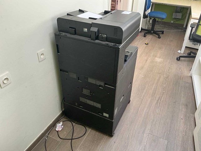Kyocera taskalfa 2552ci multifunctional - afbeelding 4 van  7