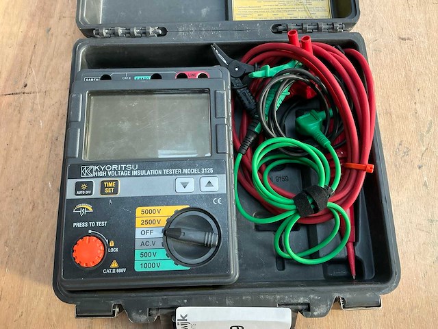 Kyoritsu 3125 hoogspanningsisolatietester - afbeelding 2 van  4