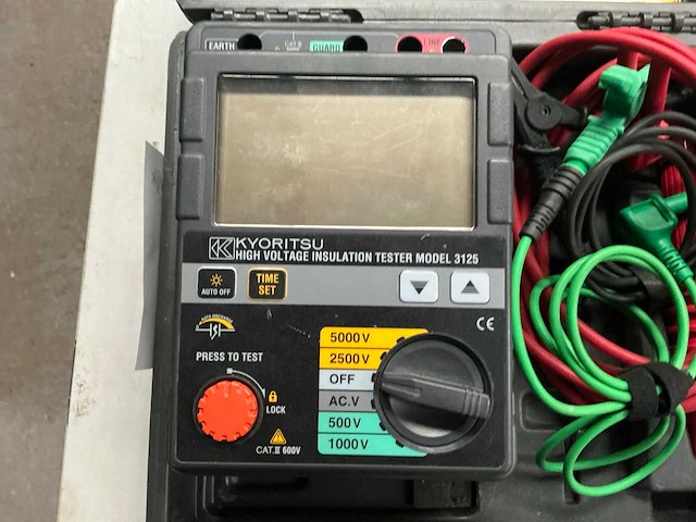 Kyoritsu 3125 isolatietester - afbeelding 2 van  4