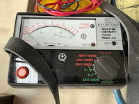 Kyoritsu 3131 isolatie meter - afbeelding 2 van  6