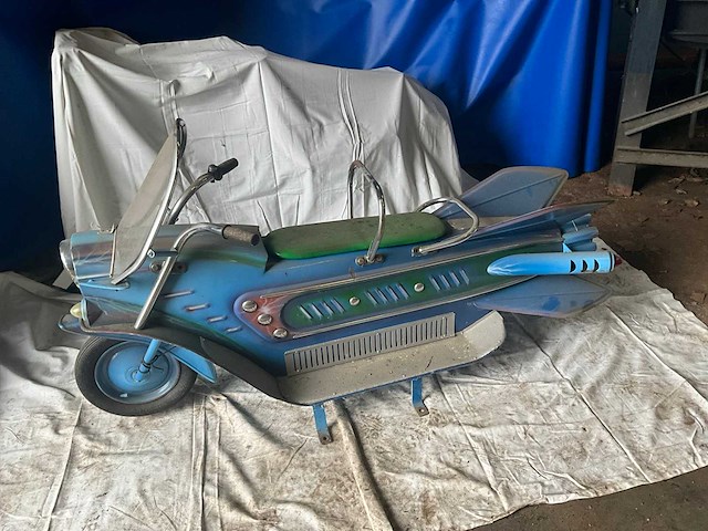 L’ autopede carrouselruimtemotor - afbeelding 1 van  9