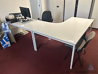 L-vormig kantoorbureau, 280 x 180 cm