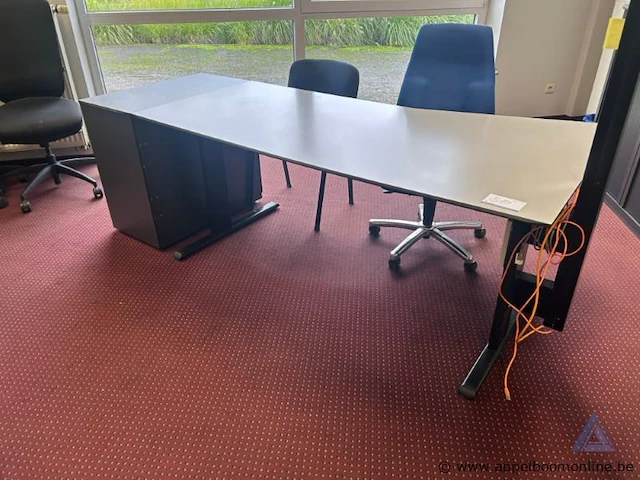 L-vormig kantoorbureau, afmetingen 180 x 100 cm - afbeelding 2 van  2
