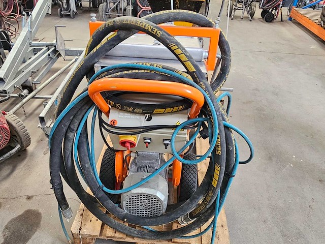 La tyrolienne t152 stucadoorsmateriaal - afbeelding 2 van  3