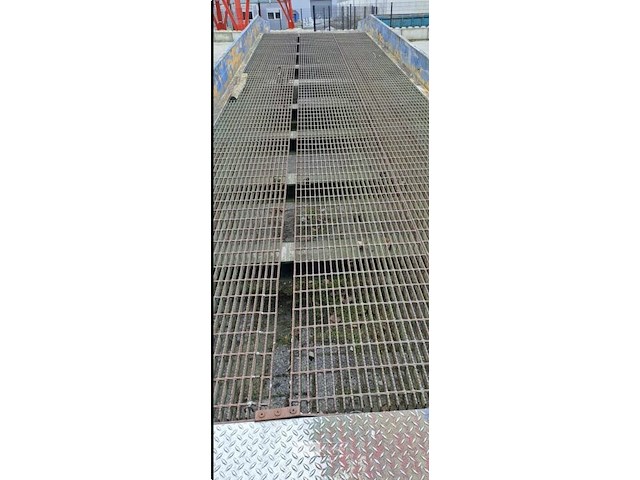 Laadbrug - afbeelding 6 van  6